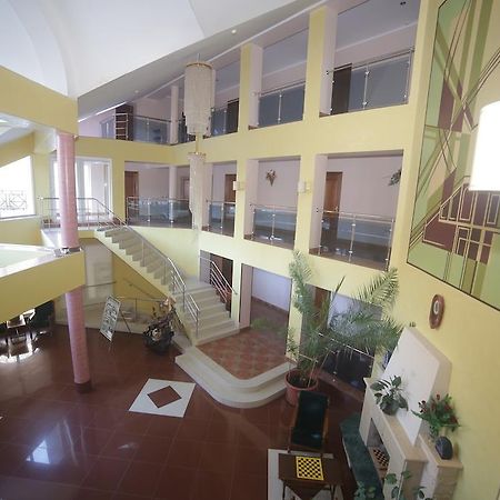 Sonyachna Polyana Hotel Ngoại thất bức ảnh