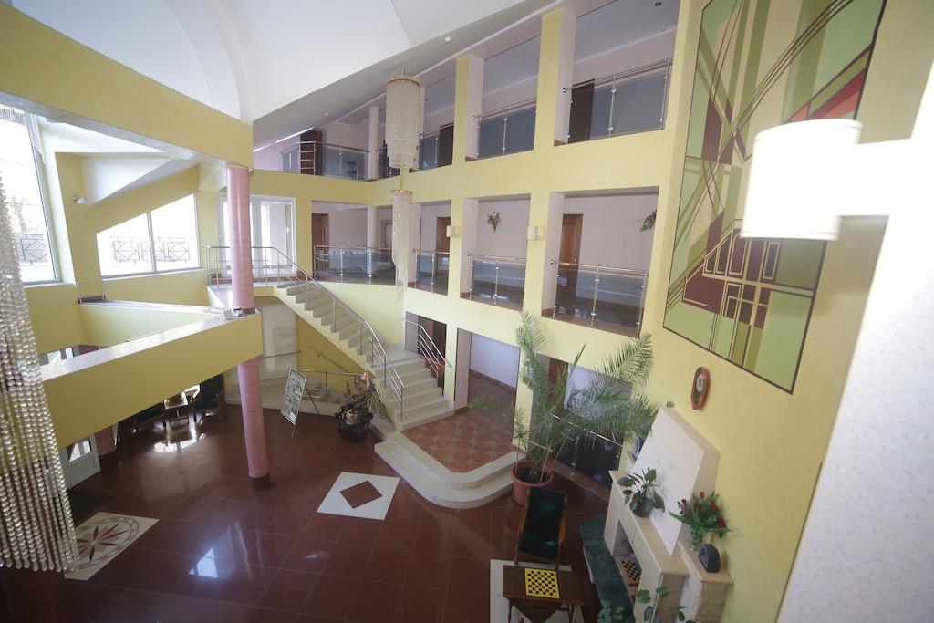 Sonyachna Polyana Hotel Ngoại thất bức ảnh