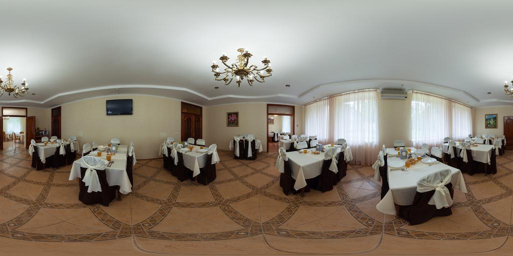 Sonyachna Polyana Hotel Ngoại thất bức ảnh